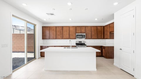Tiny photo for 72 Via Montoro, Henderson, NV 89011 (MLS # 2687653)