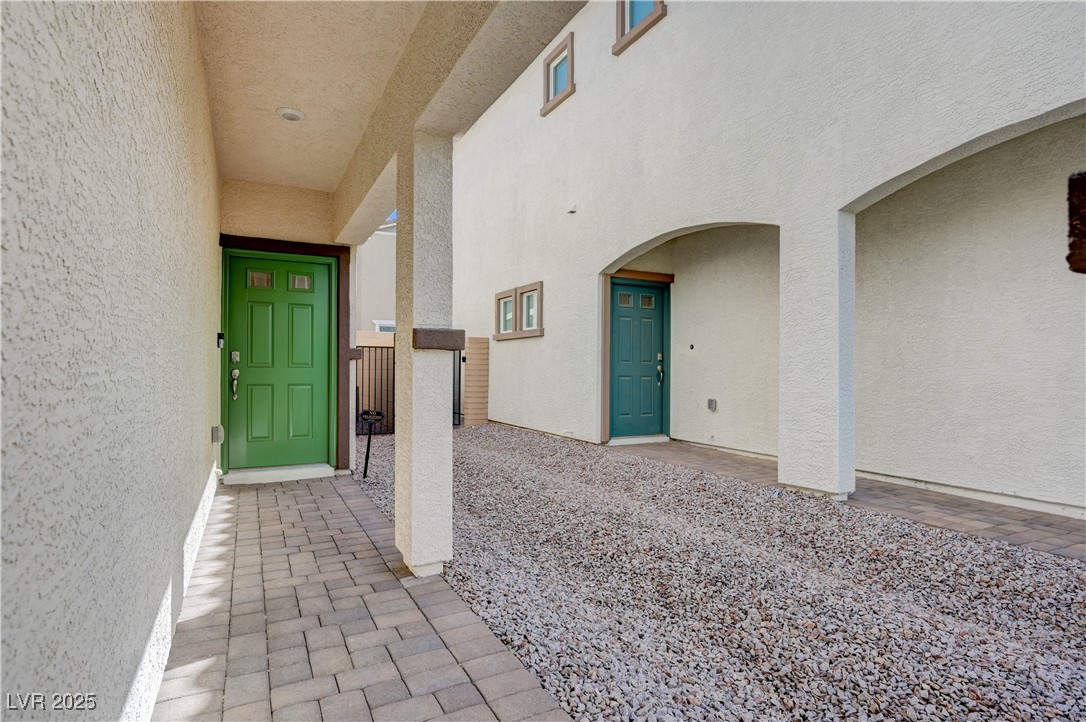 387 Larksong Avenue