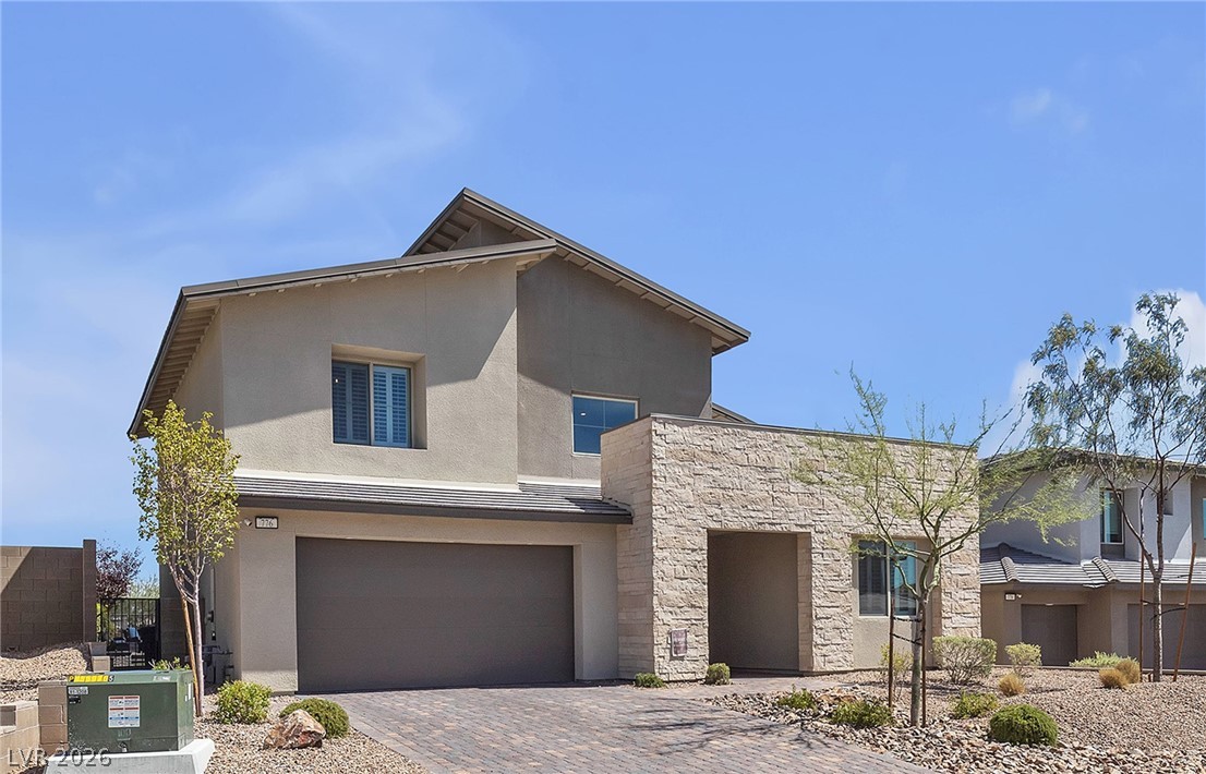 776 Spirit Lake Street