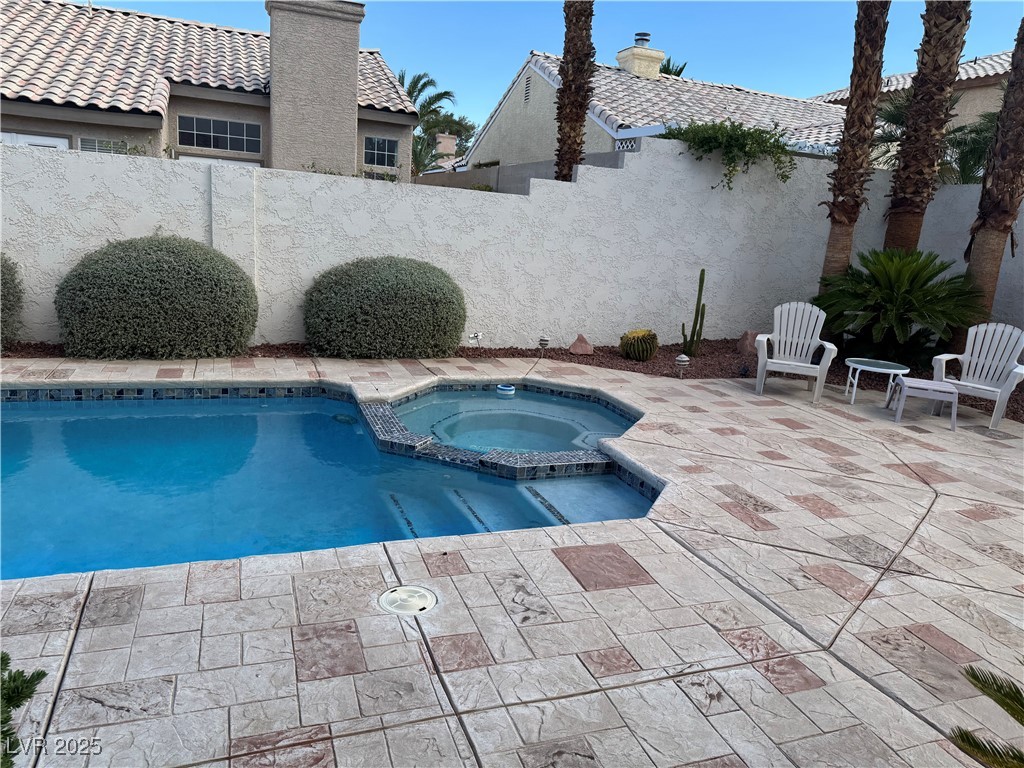 7621 Belmondo Lane