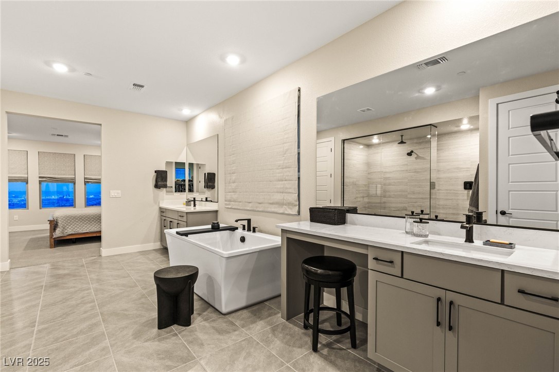 Las Vegas, Nevada 89138, United States, 5 Bedrooms Bedrooms, ,5 BathroomsBathrooms,Residential,Active,148310