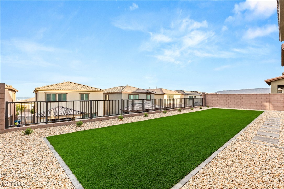 Las Vegas, Nevada 89138, United States, 5 Bedrooms Bedrooms, ,5 BathroomsBathrooms,Residential,Active,148310