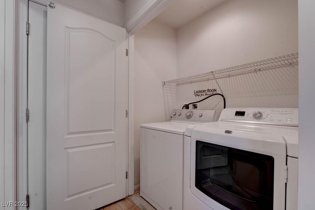 Las Vegas, Nevada 89141, United States, 3 Bedrooms Bedrooms, ,3 BathroomsBathrooms,Residential,Active,87098