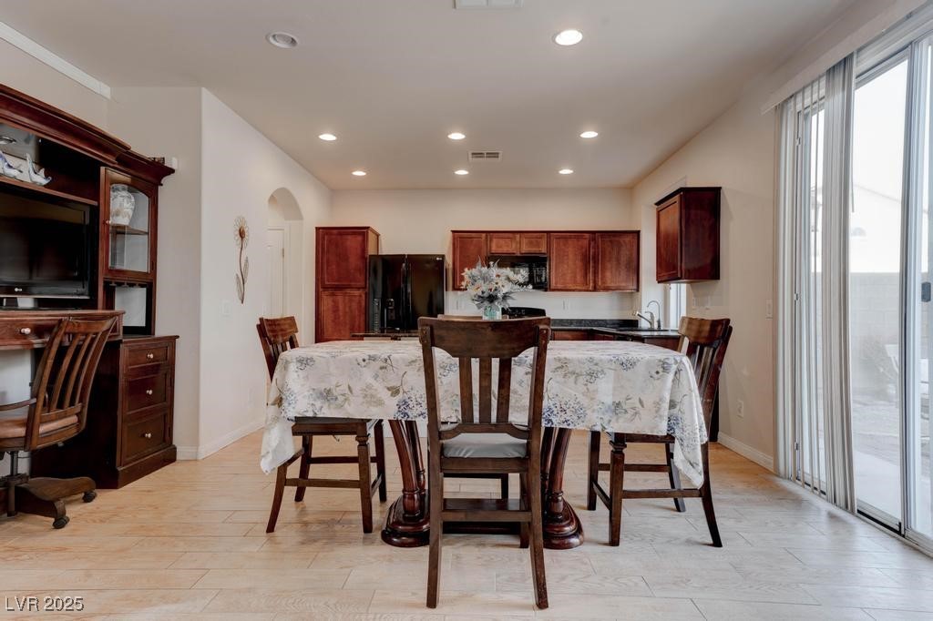 Las Vegas, Nevada 89141, United States, 3 Bedrooms Bedrooms, ,3 BathroomsBathrooms,Residential,Active,87098