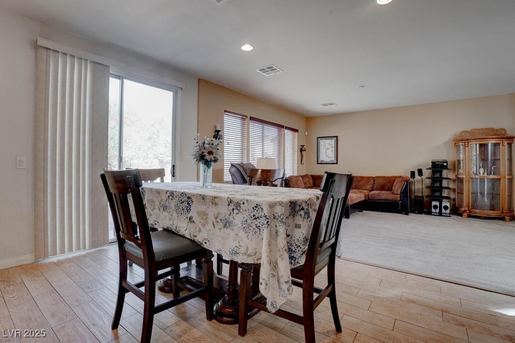 Las Vegas, Nevada 89141, United States, 3 Bedrooms Bedrooms, ,3 BathroomsBathrooms,Residential,Active,87098