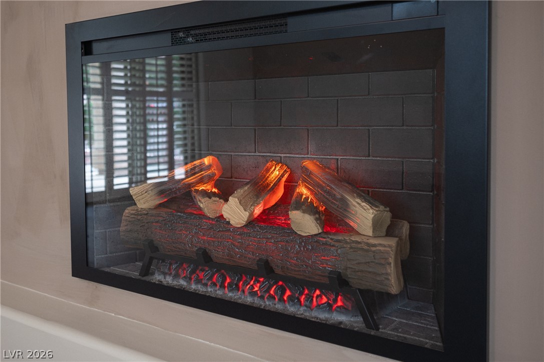 1977 High Mesa Drive