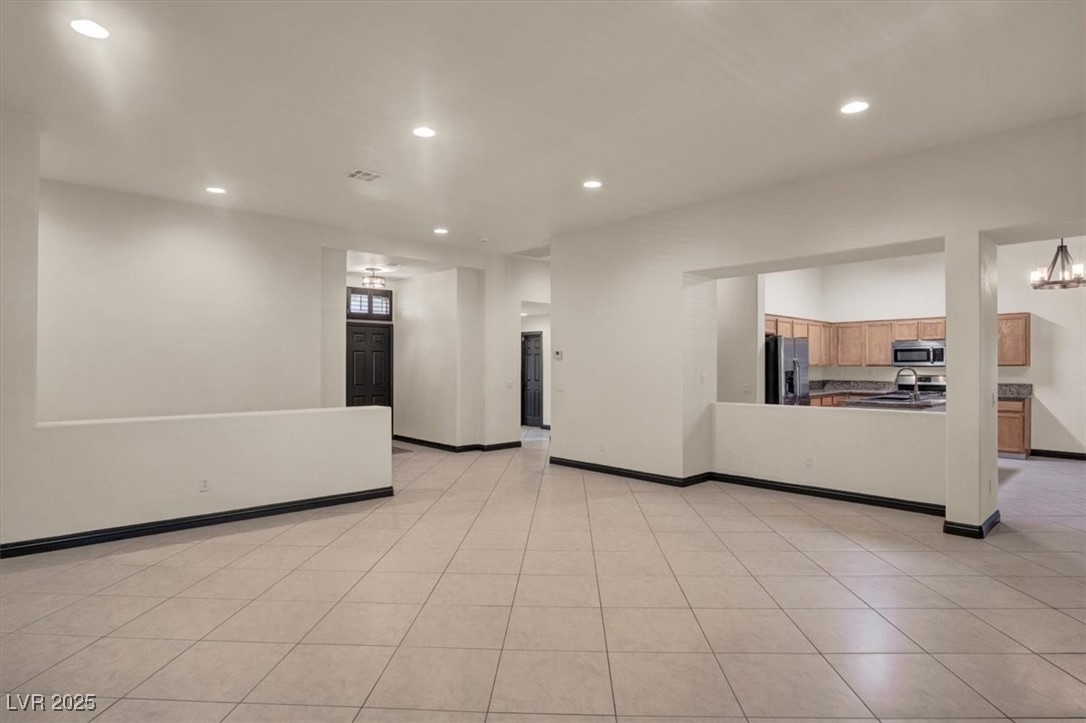 Las Vegas, Nevada 89131, United States, 3 Bedrooms Bedrooms, ,3 BathroomsBathrooms,Residential,Active,171122