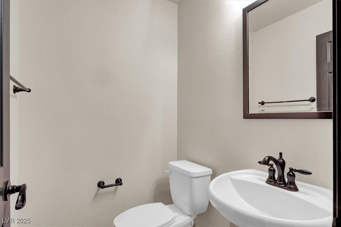 Las Vegas, Nevada 89131, United States, 3 Bedrooms Bedrooms, ,3 BathroomsBathrooms,Residential,Active,171122