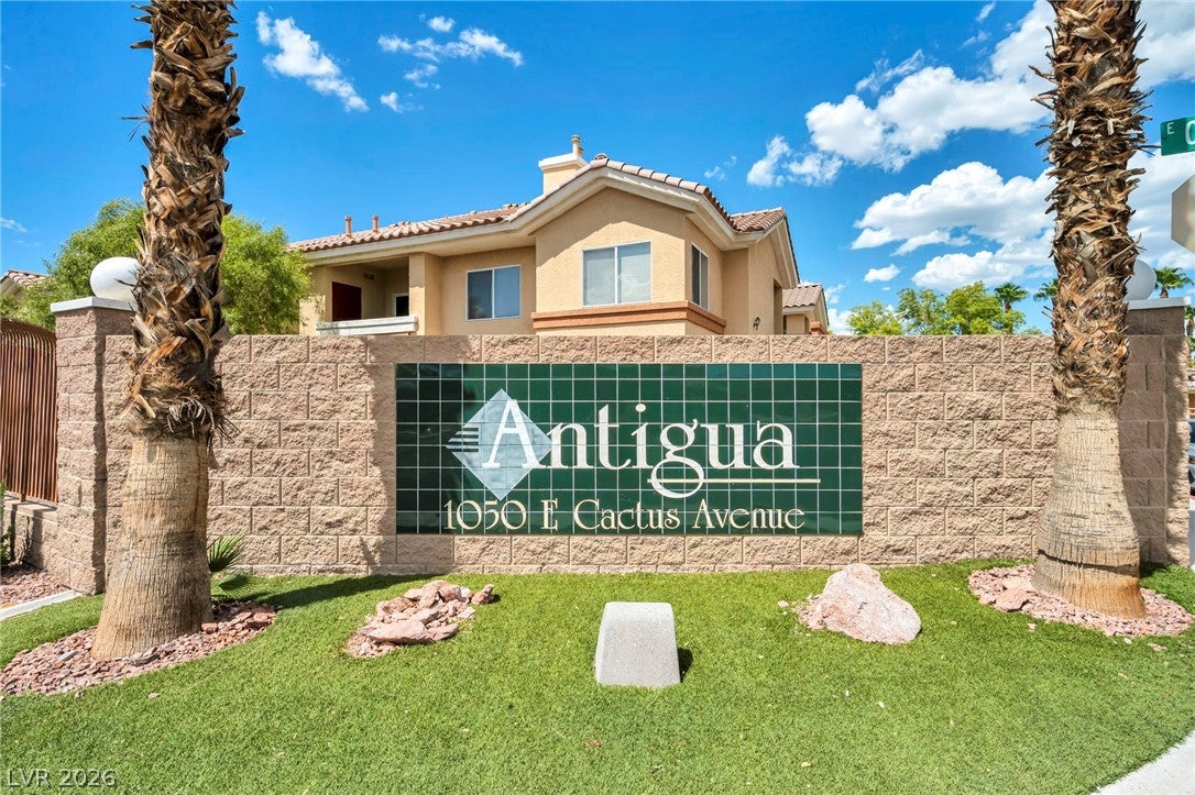 1050 E Cactus Avenue 2088
