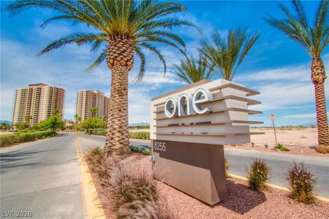 Homes For Sale - 8255 Las Vegas Boulevard #1702<br/> Las Vegas, NV 89123