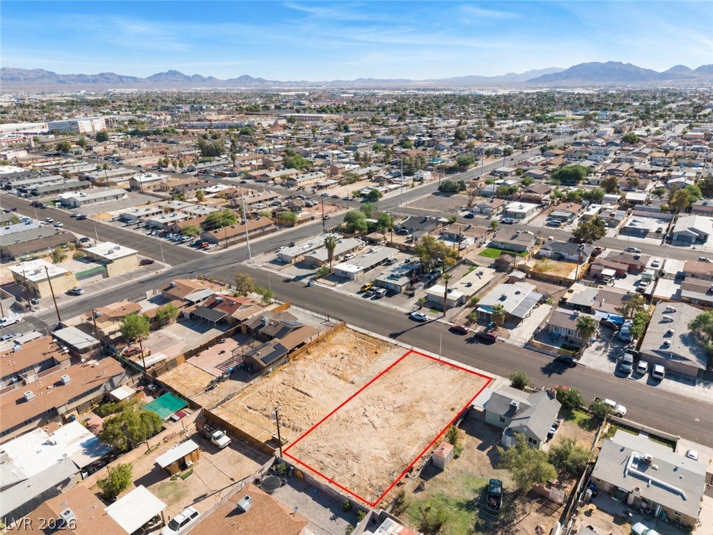 2315 MCCarran