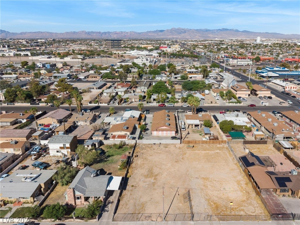 2315 MCCarran
