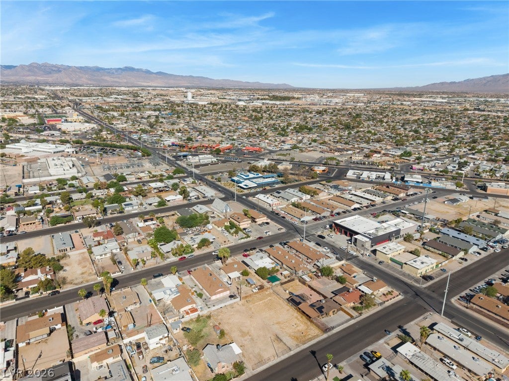 2315 MCCarran