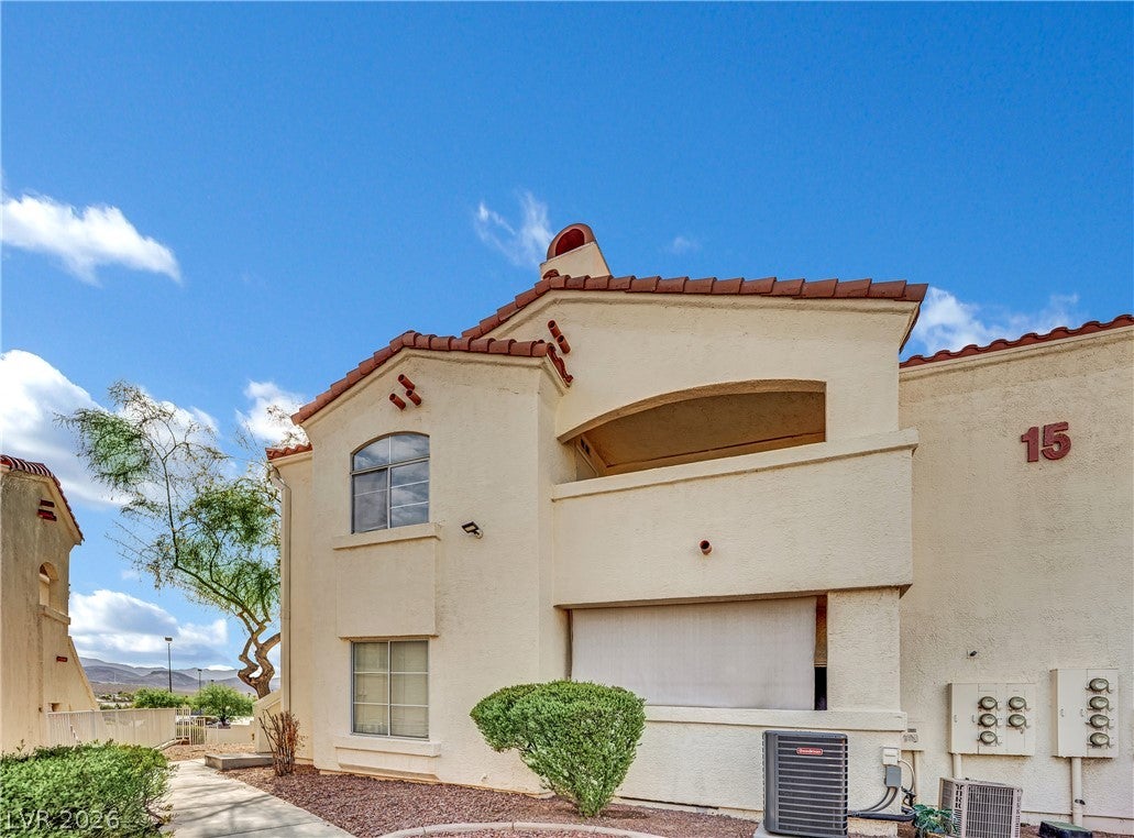 698 S Racetrack Road 1521