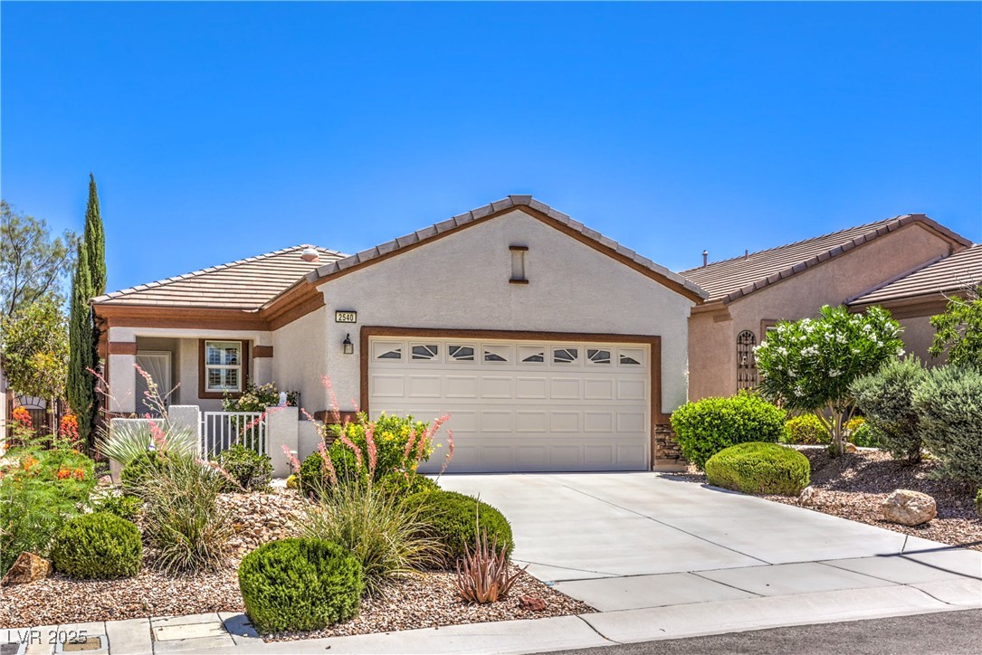 2540 Binary Stars Street