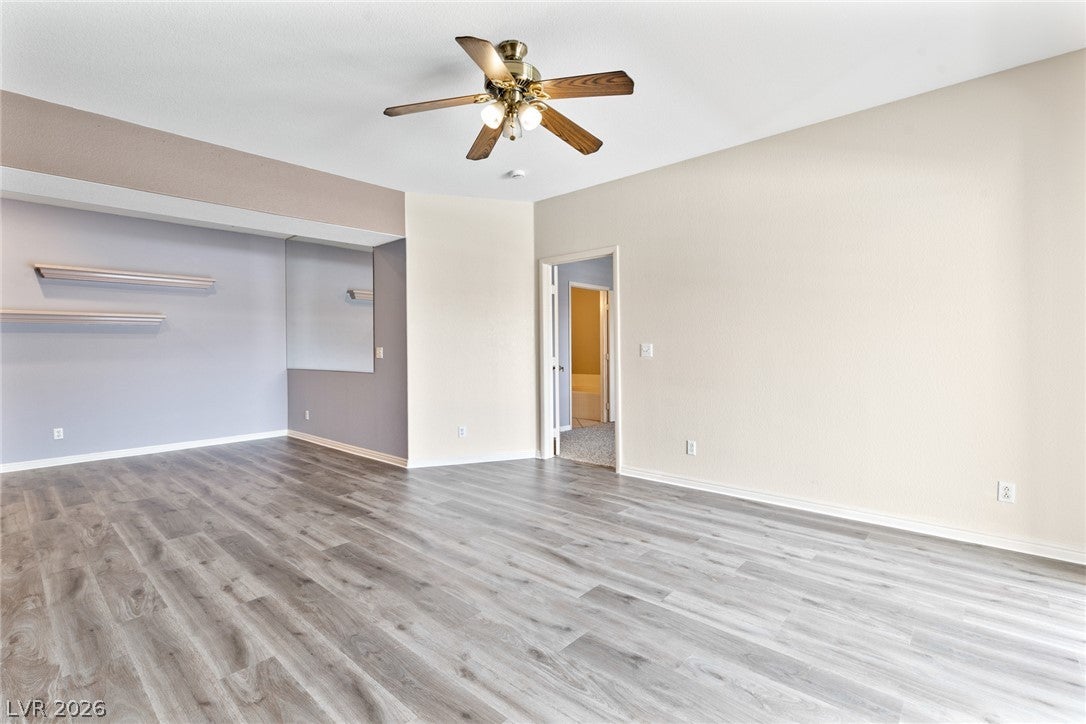 5655 E Sahara Avenue 2060