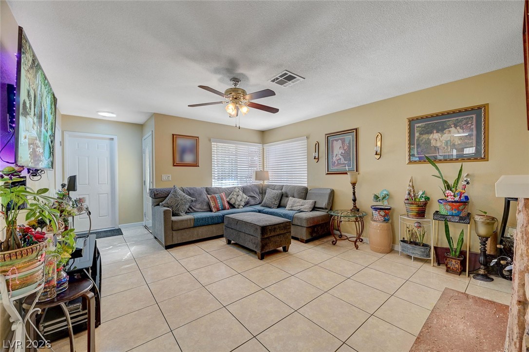 1603 Teardrop Street