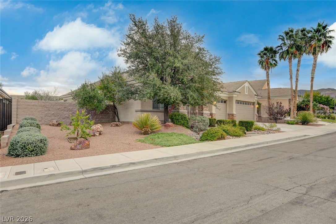 2052 Sinfonia Avenue