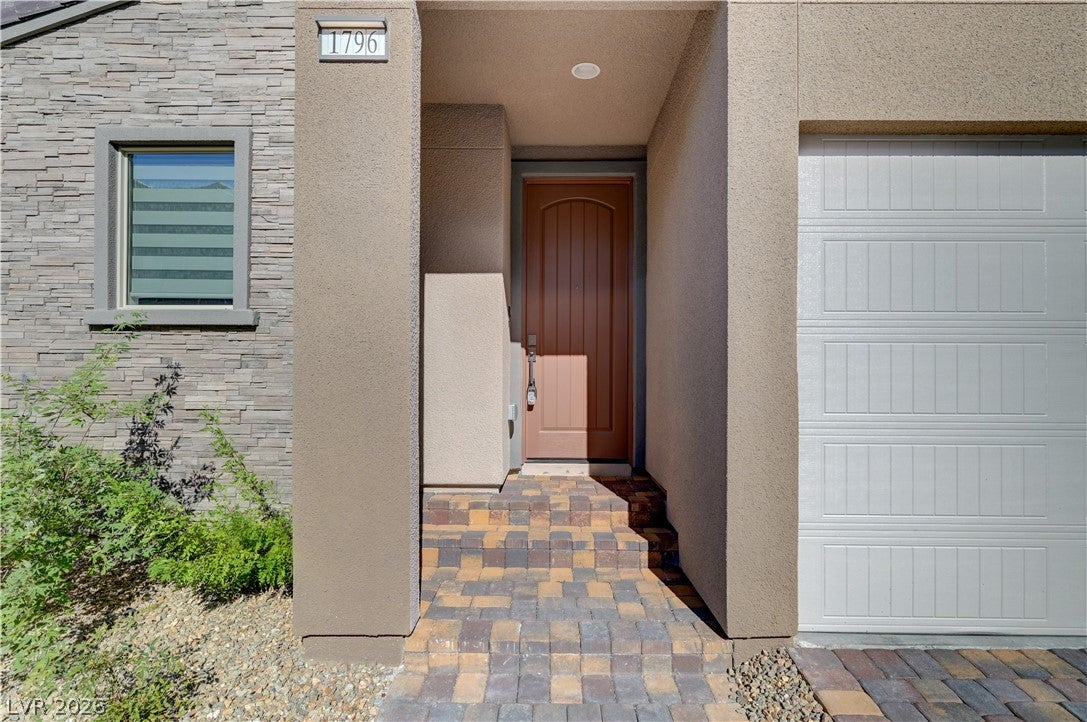1796 Passerine Street