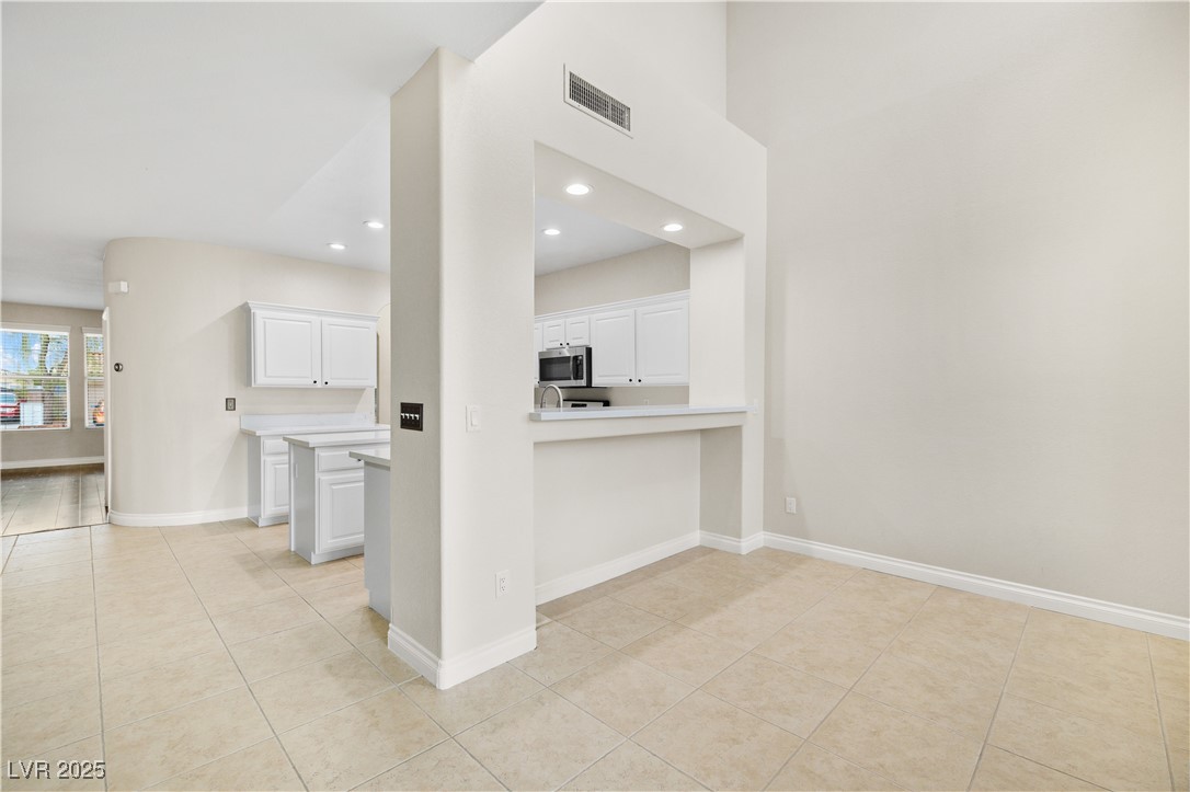Properties 4 258 Chamomile Drive