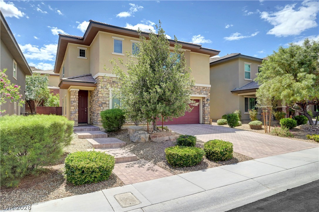 5673 Oak Bend Drive