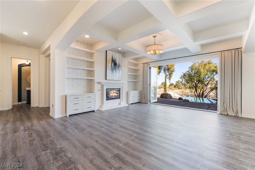 904 Pont Chartrain Drive