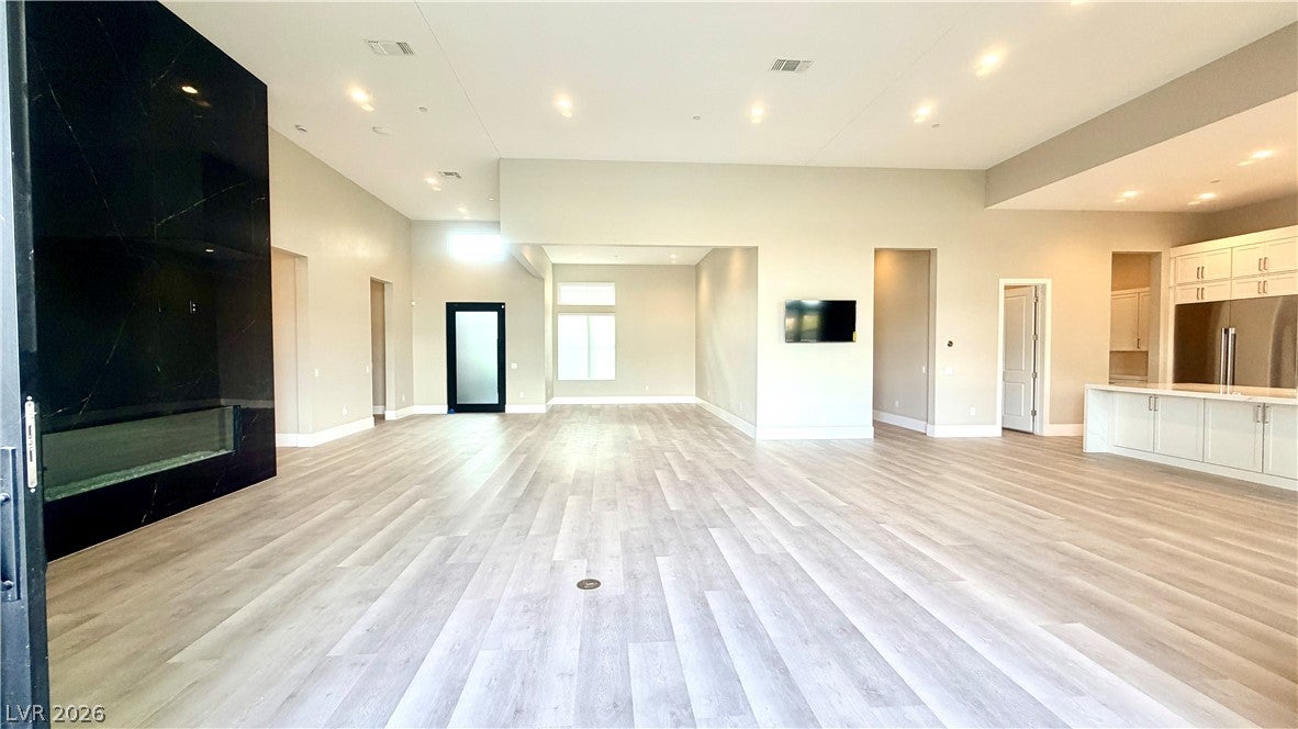 4680 Outlook Peak Street