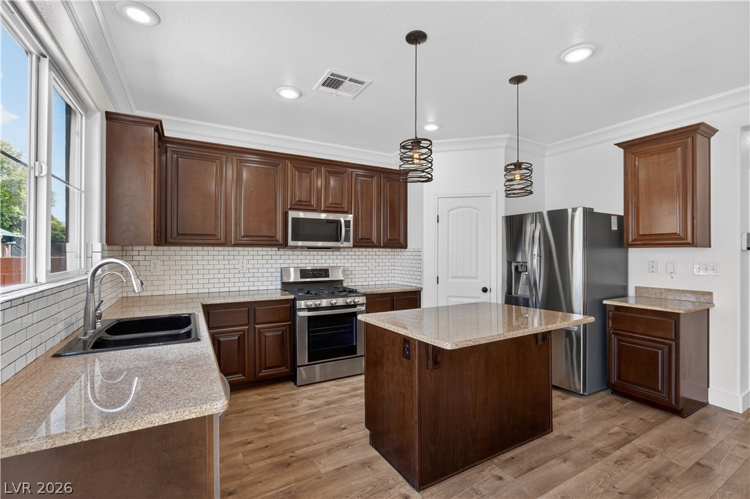7304 Apache Mission Court