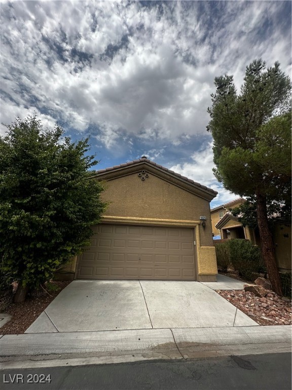 Photo 1 of 26 — 9029 COLLEGE GREEN Street, Las Vegas, NV 89148