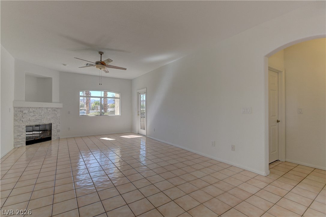 3320 S Fort Apache Road 128