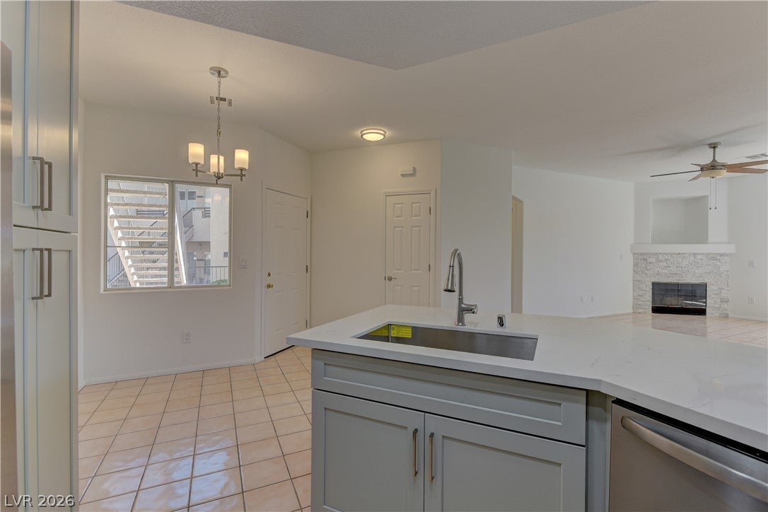 3320 S Fort Apache Road 128