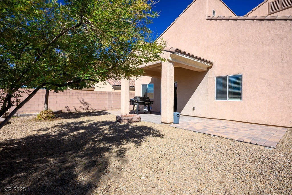 1033 Logan Patrick Drive, Henderson, Nevada image 33