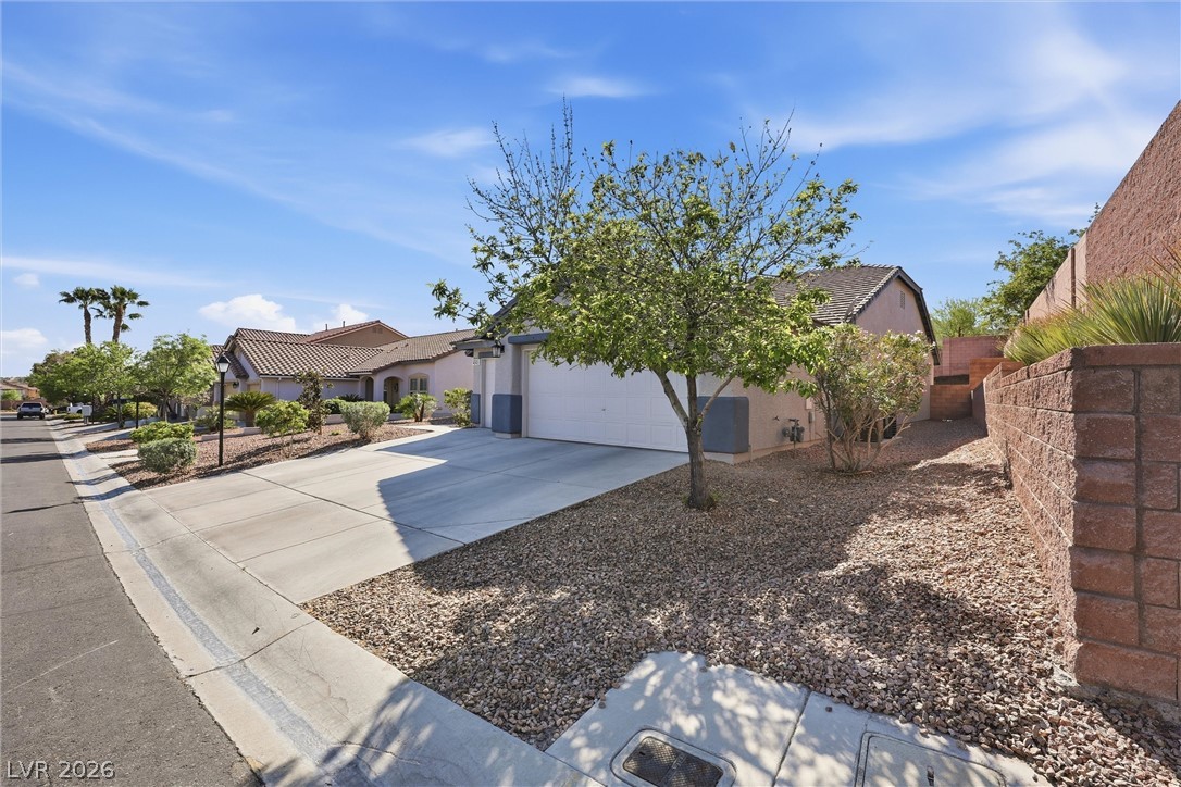 4045 Laurel Flat Court