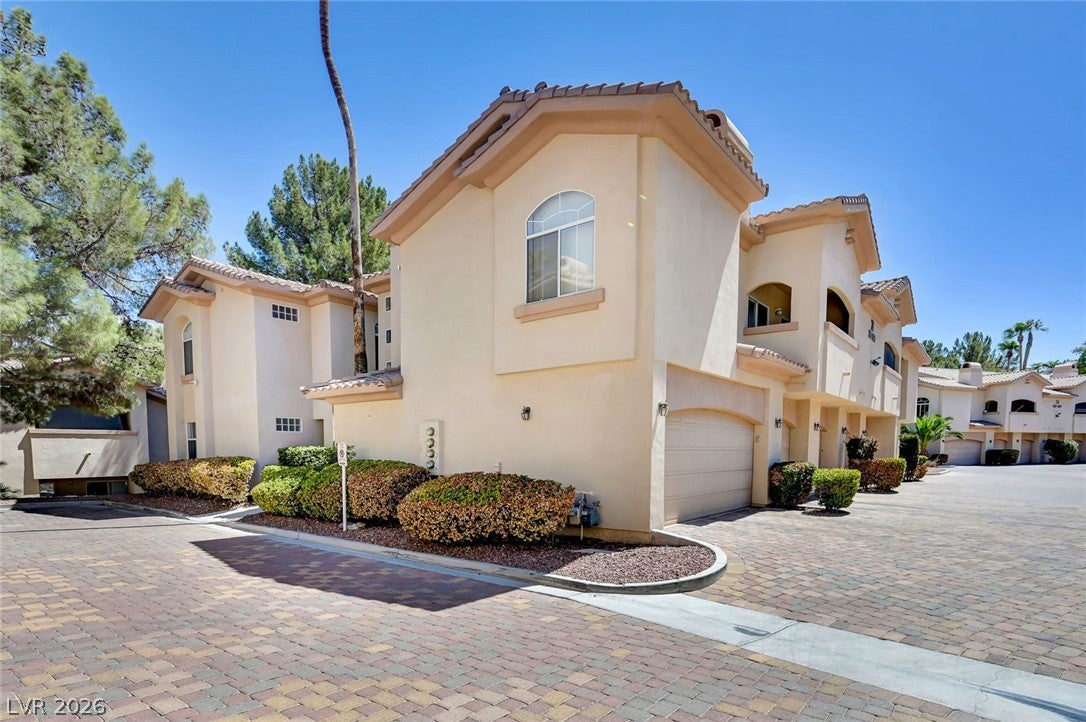 2050 W Warm Springs Road 2812