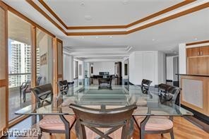 Properties 4 2877 Paradise Road 2704