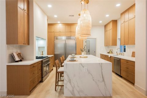 Photo of 925 Granger Farm Way, Las Vegas, NV 89145 (MLS # 2784668)