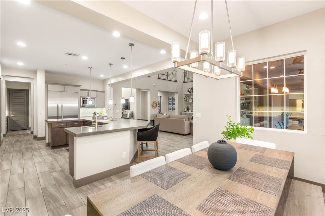 Las Vegas, Nevada 89149, United States, 4 Bedrooms Bedrooms, ,3 BathroomsBathrooms,Residential,Active,226274