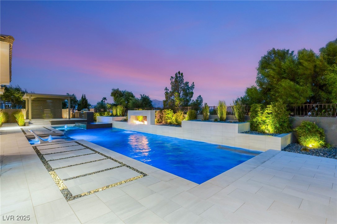 Las Vegas, Nevada 89149, United States, 4 Bedrooms Bedrooms, ,3 BathroomsBathrooms,Residential,Active,226274