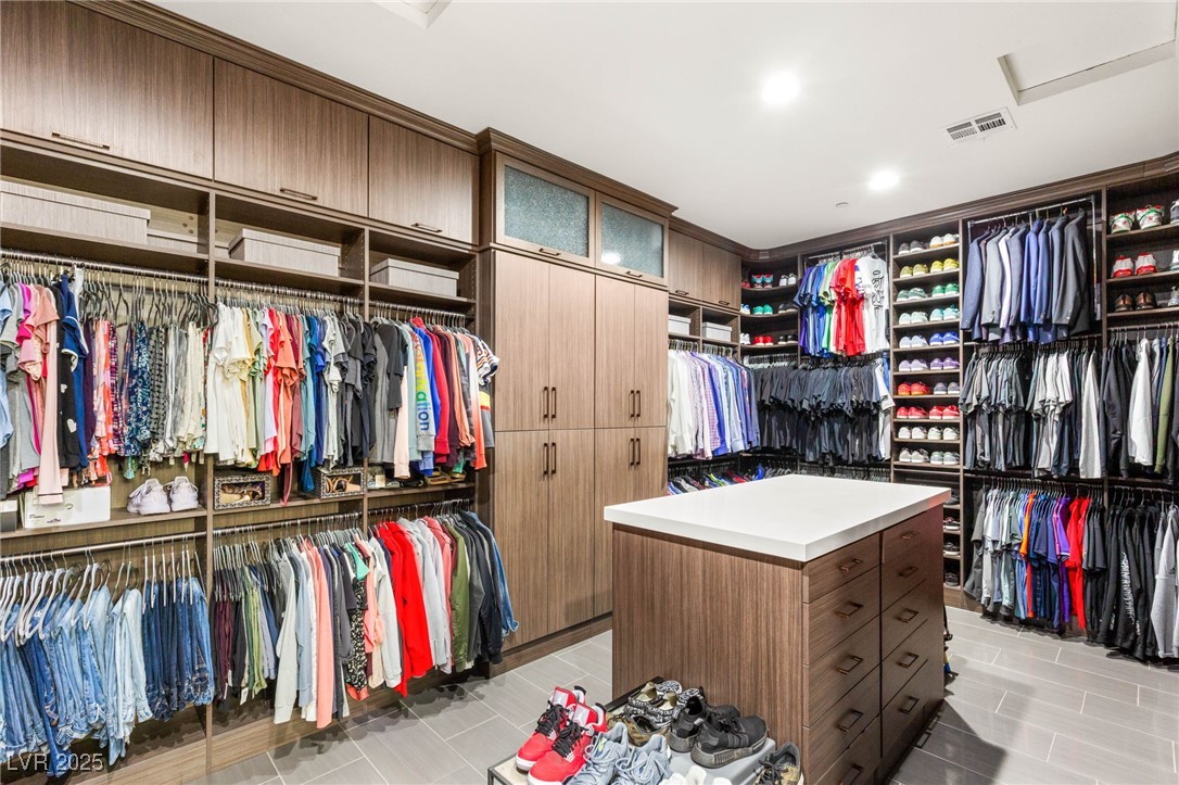 Las Vegas, Nevada 89149, United States, 4 Bedrooms Bedrooms, ,3 BathroomsBathrooms,Residential,Active,226274