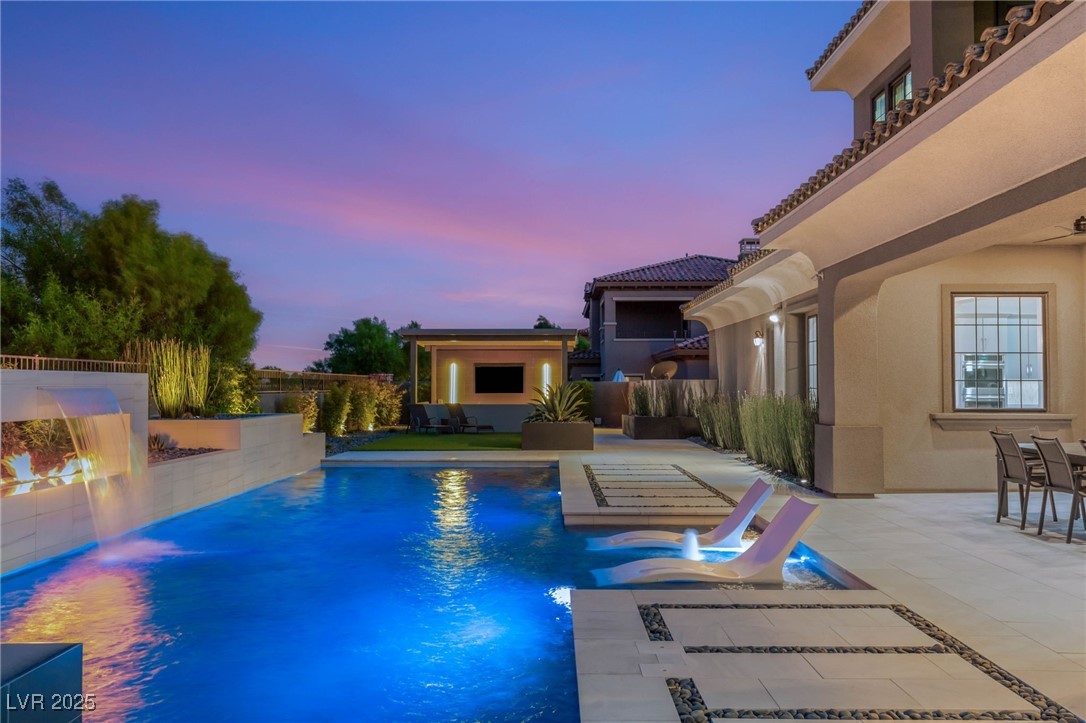 Las Vegas, Nevada 89149, United States, 4 Bedrooms Bedrooms, ,3 BathroomsBathrooms,Residential,Active,226274