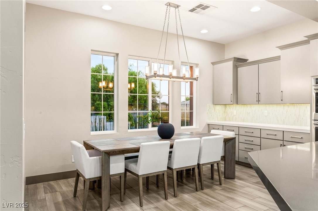 Las Vegas, Nevada 89149, United States, 4 Bedrooms Bedrooms, ,3 BathroomsBathrooms,Residential,Active,226274