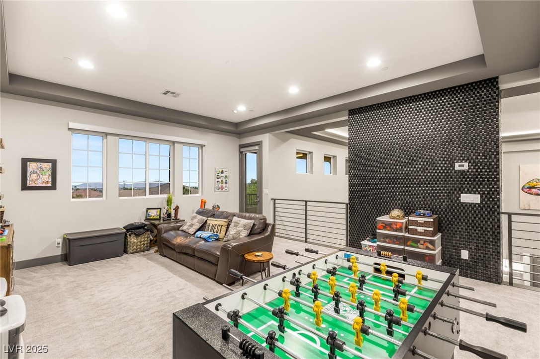 Las Vegas, Nevada 89149, United States, 4 Bedrooms Bedrooms, ,3 BathroomsBathrooms,Residential,Active,226274