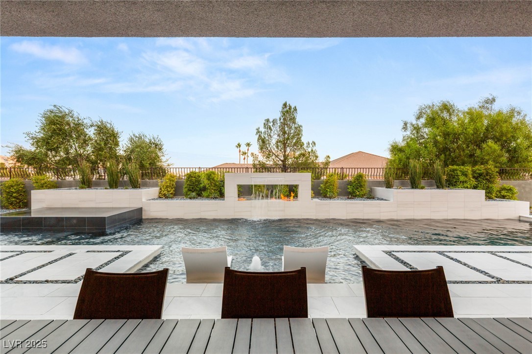 Las Vegas, Nevada 89149, United States, 4 Bedrooms Bedrooms, ,3 BathroomsBathrooms,Residential,Active,226274