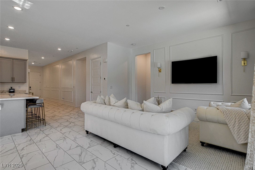 21 Reverie Heights Avenue, Henderson, Nevada image 12