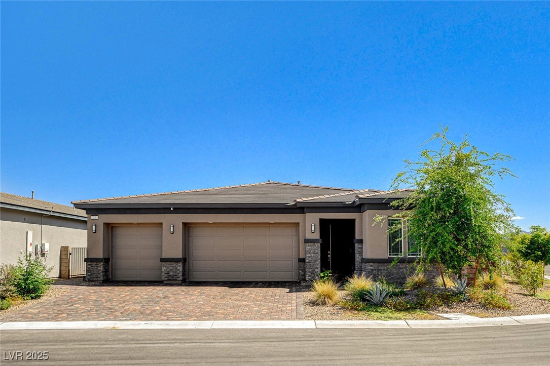 21 Reverie Heights Avenue, Henderson, Nevada image 1