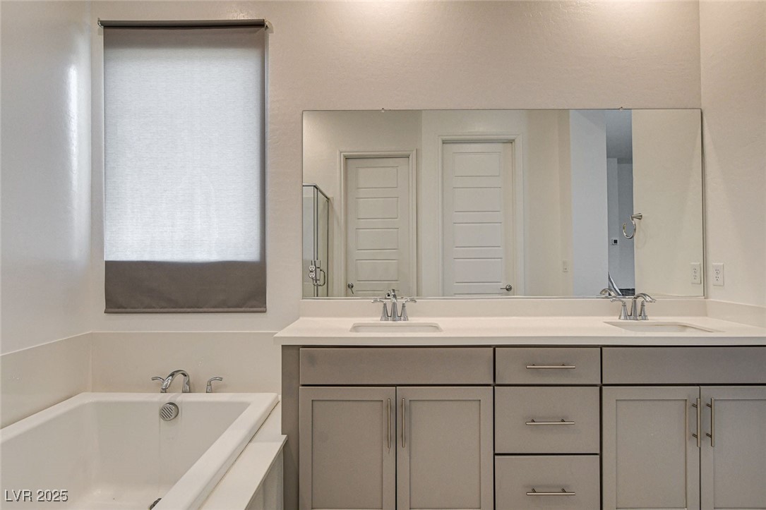 21 Reverie Heights Avenue, Henderson, Nevada image 30
