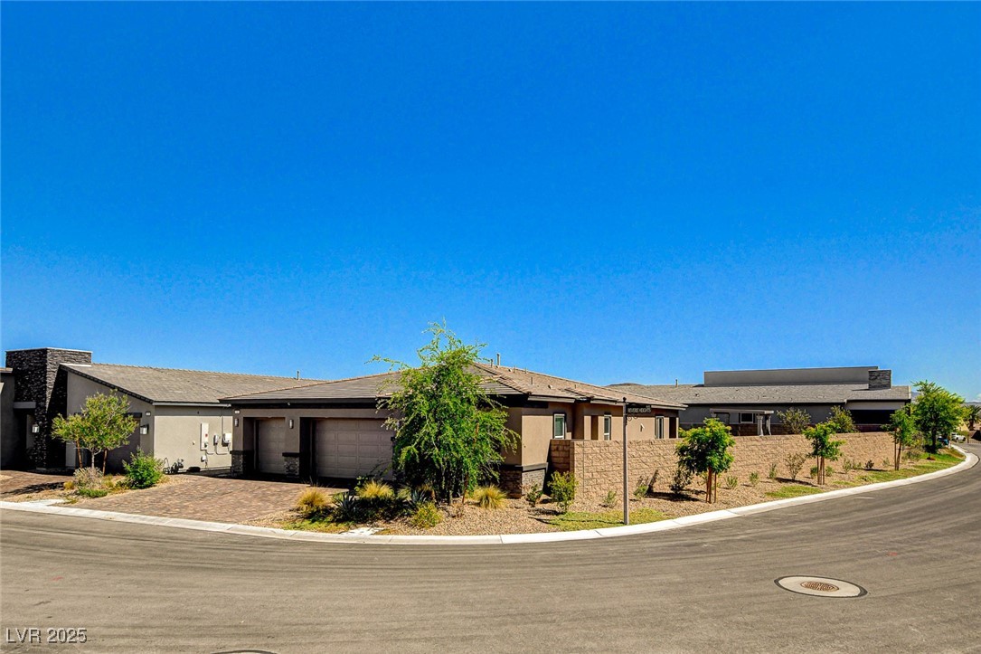 21 Reverie Heights Avenue, Henderson, Nevada image 2