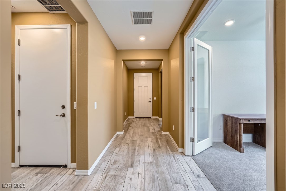 243 Sun Glaze Avenue