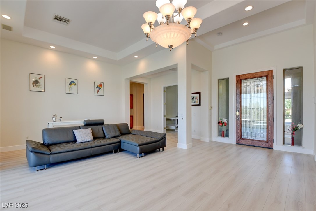 30 Candlewyck Drive