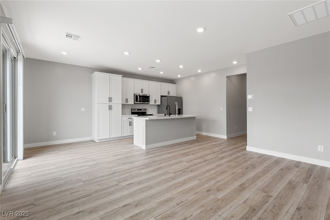 Properties 3 3224 Lunar Crater Street